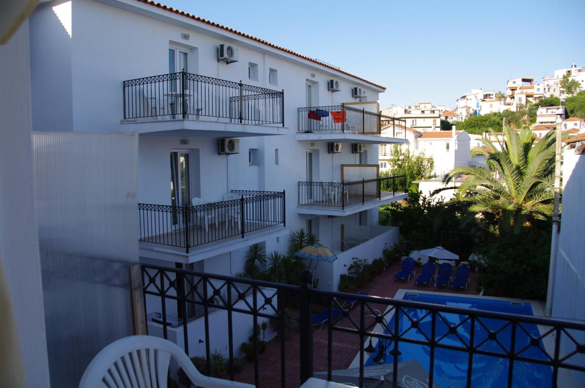 Hotel Marlton Skiathos Exterior photo